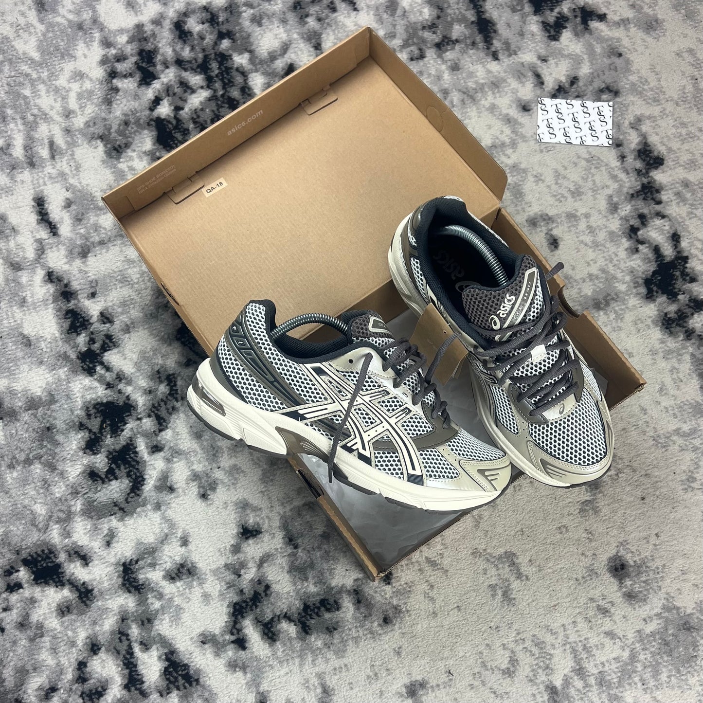 ASICS 1130 - BIRCH DARK TAUPE