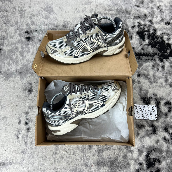ASICS 1130 - DARK TAUPE