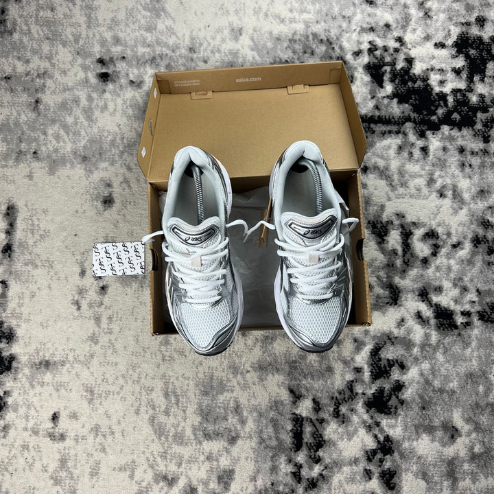 ASICS KAYANO 14 - WHITE / GRAPHITE GREY