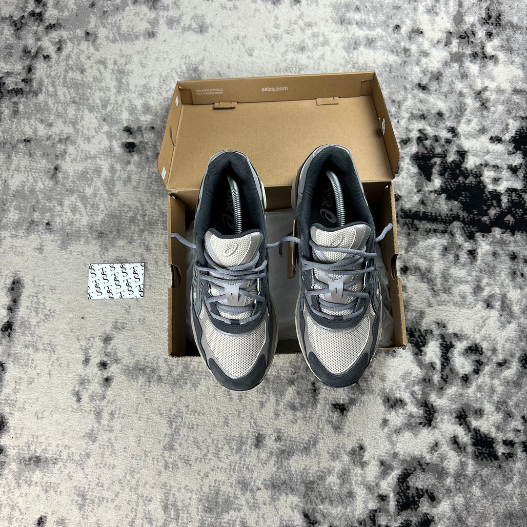 ASICS GEL NYC - OATMEAL / OBSIDIAN GREY