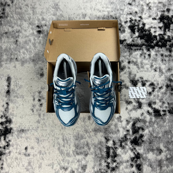 ASICS KAYANO 14 - GLACIER GREY / PURE WHITE SILVER