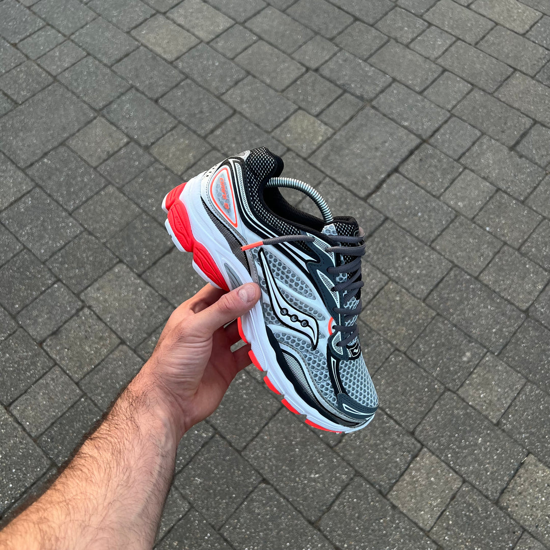 SAUCONY PROGRID OMNI-9 OG - RED WHITE