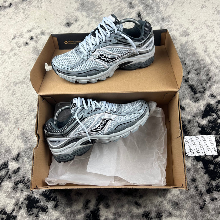 SAUCONY PROGRID OMNI 9 OG - MICROCHIP