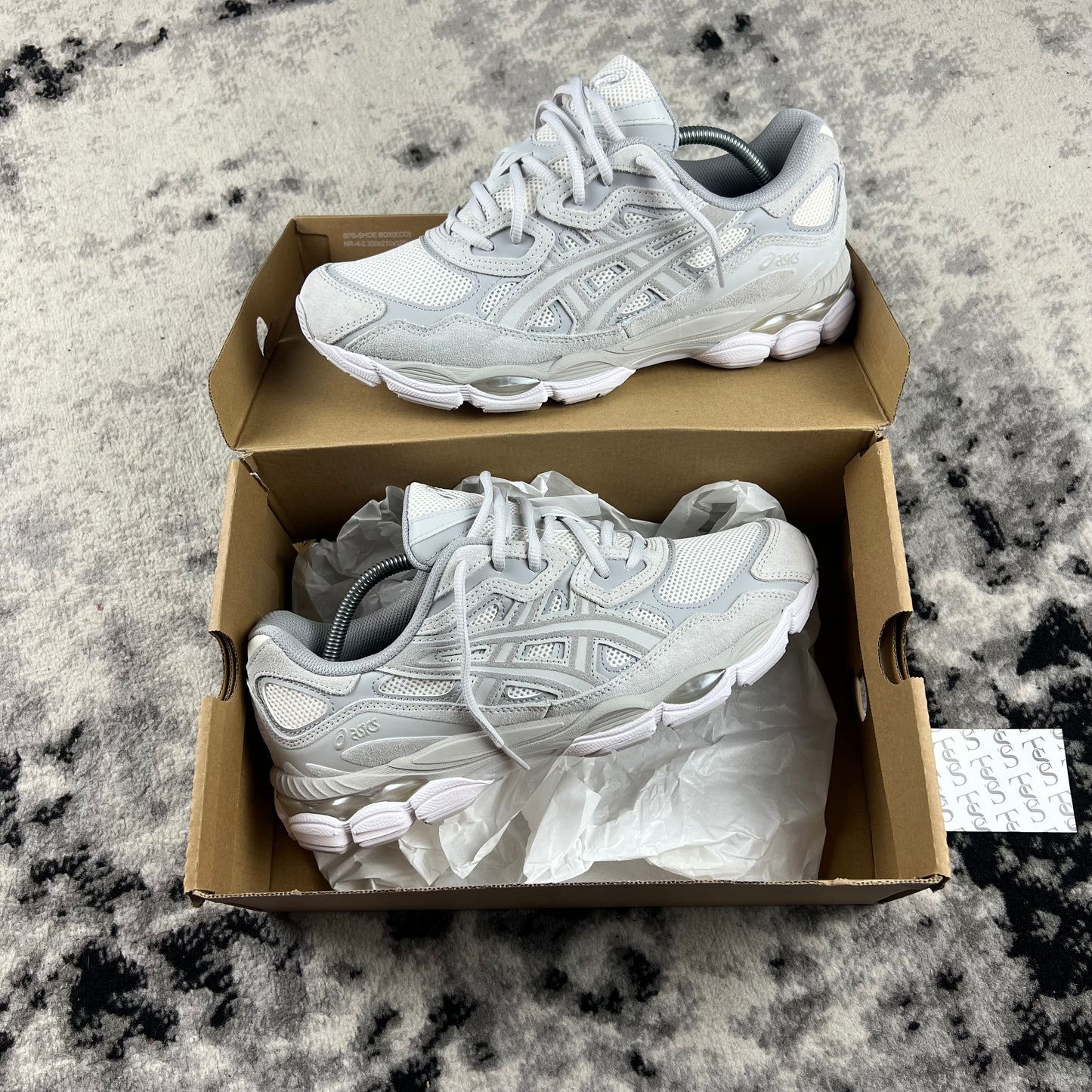 ASICS NYC - CREAM / CLOUD GREY