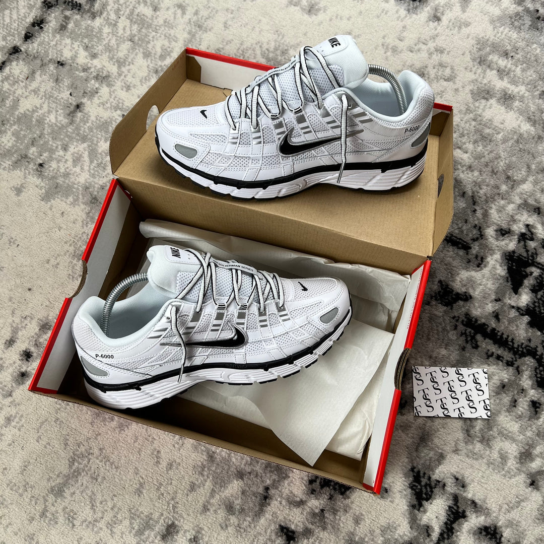 NIKE P-6000 - WHITE / METALLIC SILVER / BLACK
