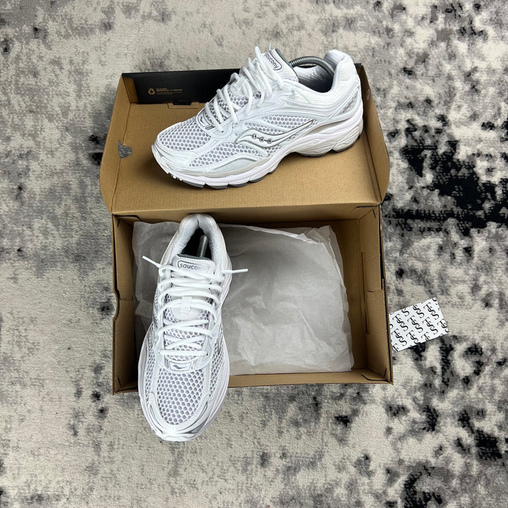 SAUCONY PROGRID OMNI-9 OG - TRIPLE WHITE