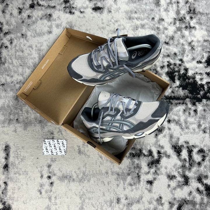 ASICS GEL NYC - OATMEAL / OBSIDIAN GREY