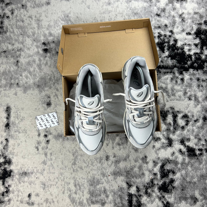 ASICS GEL NYC - CREAM / OYSTER GREY