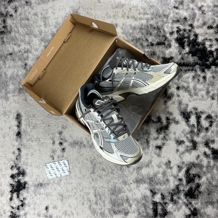 ASICS 1130 - DARK TAUPE