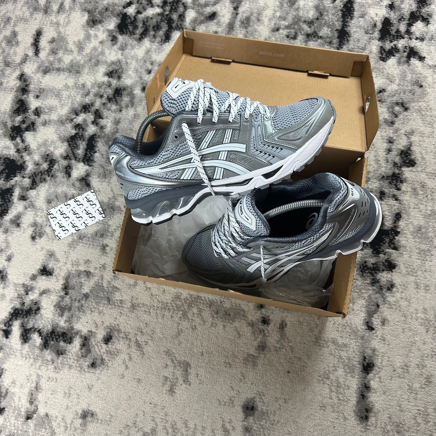 ASICS KAYONO 14 - PIEDMONT GREY / WHITE