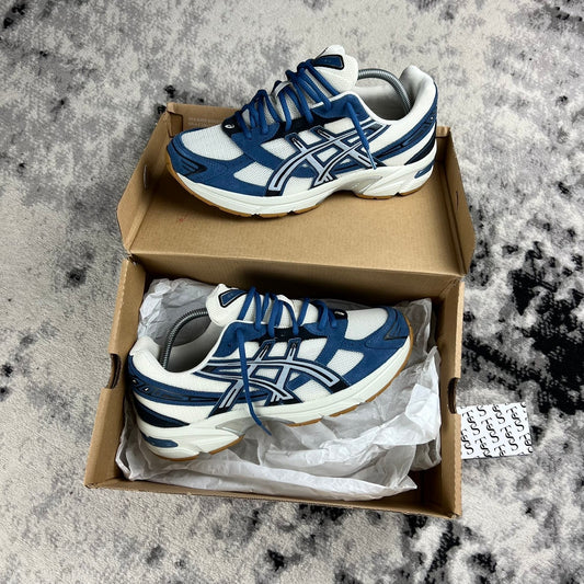 ASICS 1130 - PALE OAK GRAND SHARK