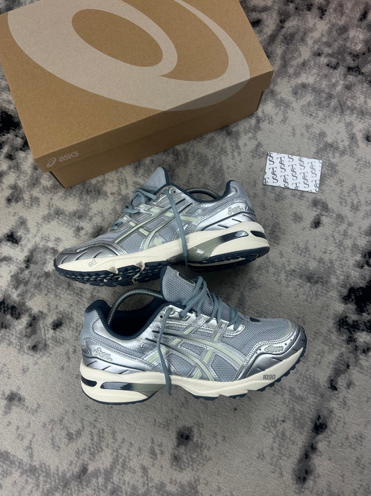 ASICS 1090 - PIEDMONT GREY / TARMAC