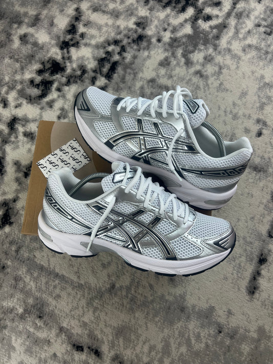 ASICS 1130 - WHITE / PURE SILVER