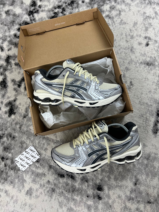 ASICS KAYONO 14 - OYSTER WHITE / STEEPLE GREY