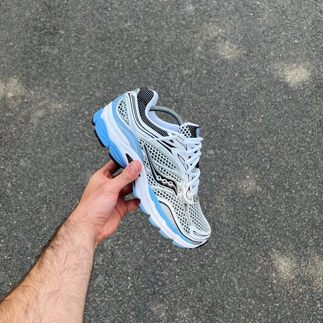 SAUCONY PROGRID OMNI-9 OG - BLISSFUL / WHITE